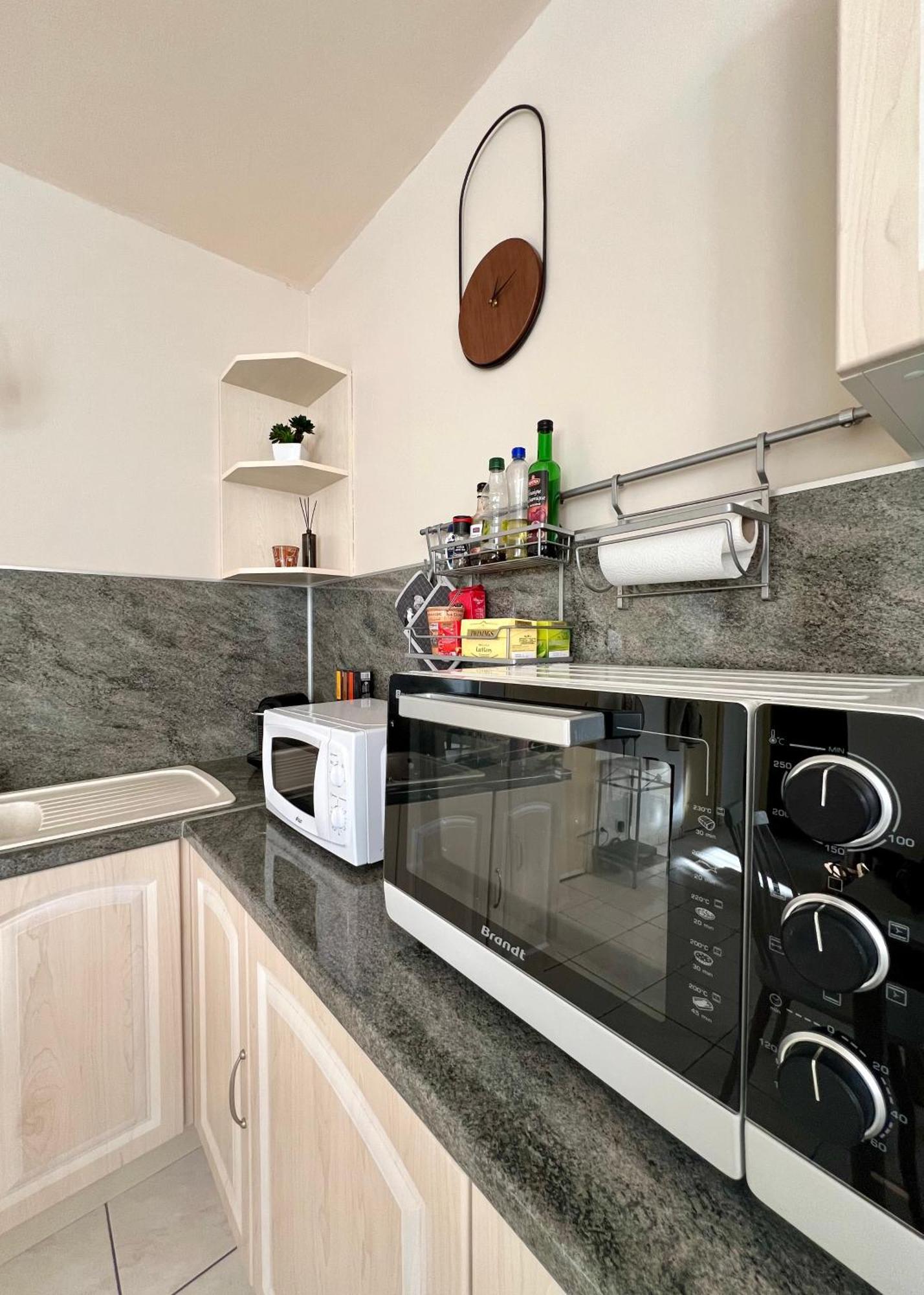 Petit Capucin Apartment การ์กาซอน ภายนอก รูปภาพ